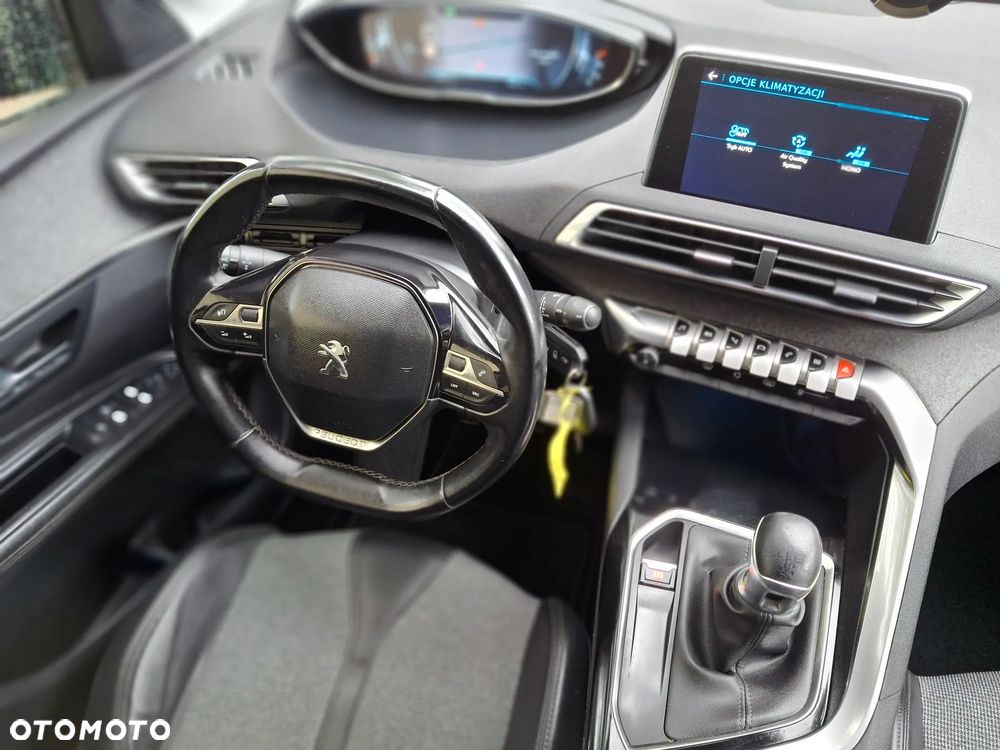 Peugeot 3008 HDi FAP 115 Allure - 28