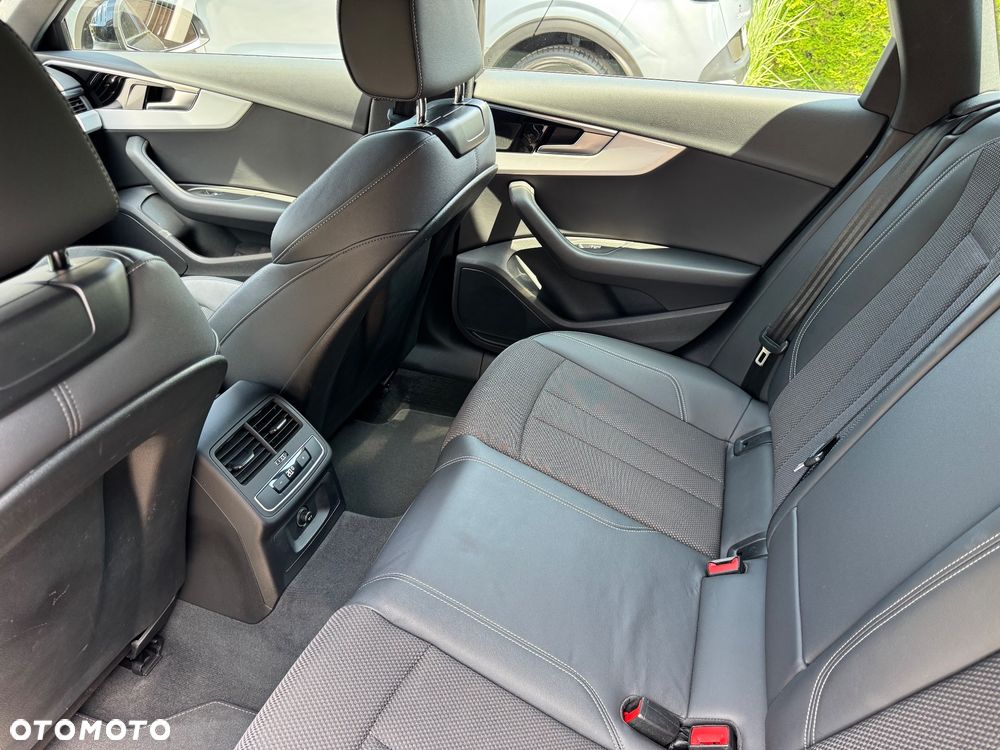Audi A4 Avant 40 TDI mHEV Quattro S Line S tronic - 18