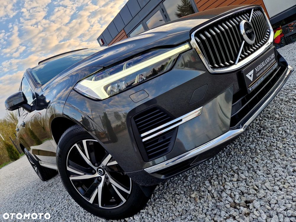 Volvo XC 60 T6 AWD Plug-In Hybrid Inscription Expression - 4