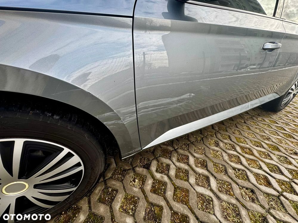 Skoda Superb 2.0 TDI Style DSG - 5