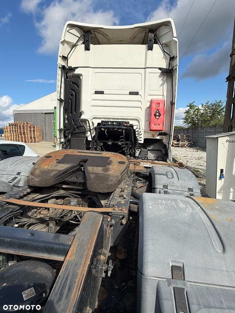 Auto MAN TGX na części - 3 osiowy - 4