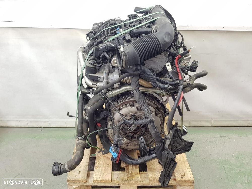 MOTOR COMPLETO VOLVO V40 REF. D4204T8 - 1