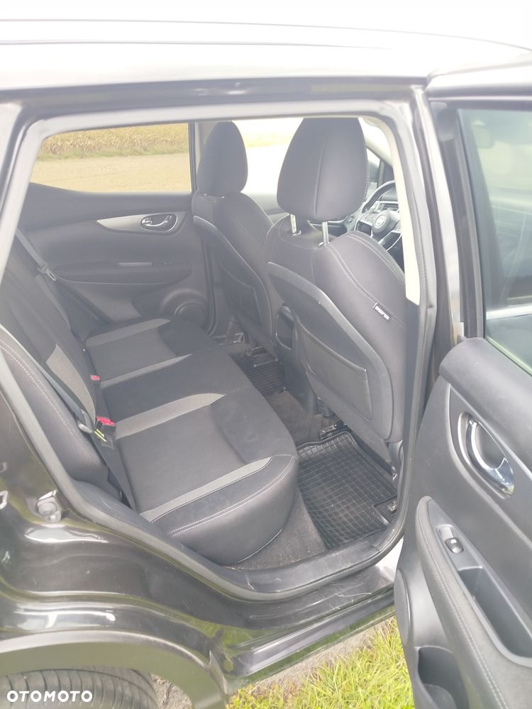 Nissan Qashqai - 12