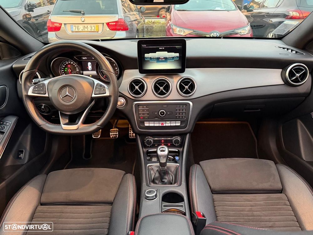 Mercedes-Benz CLA 180 d AMG Line - 10