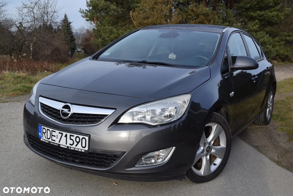 Opel Astra 1.3 CDTI Enjoy ecoFLEX - 1