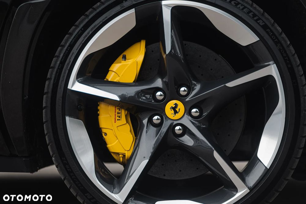 Ferrari Purosangue - 13