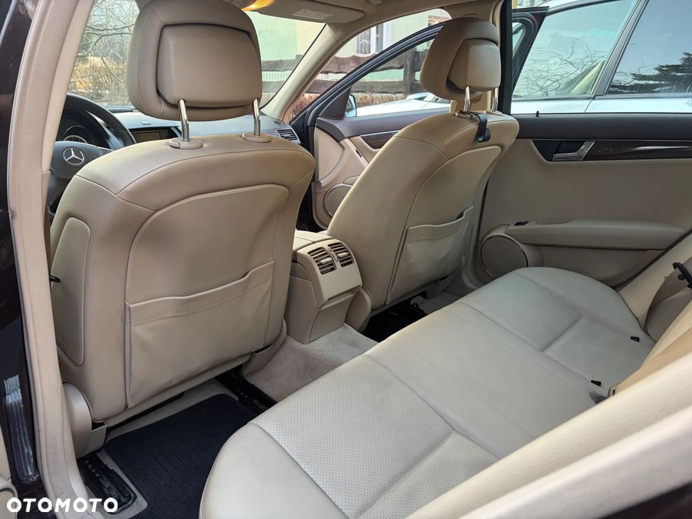 Mercedes-Benz Klasa C - 15