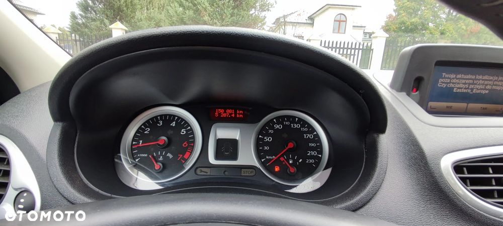 Renault Clio 1.2 16V Authentique - 18