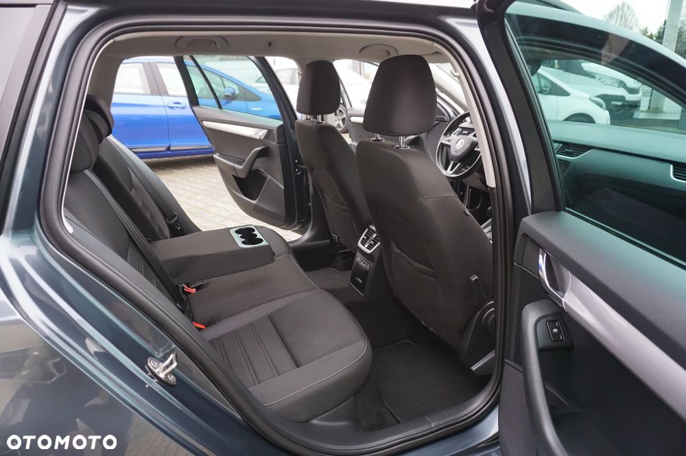 Skoda Octavia 2.0 TDI DSG Premium Edition - 31