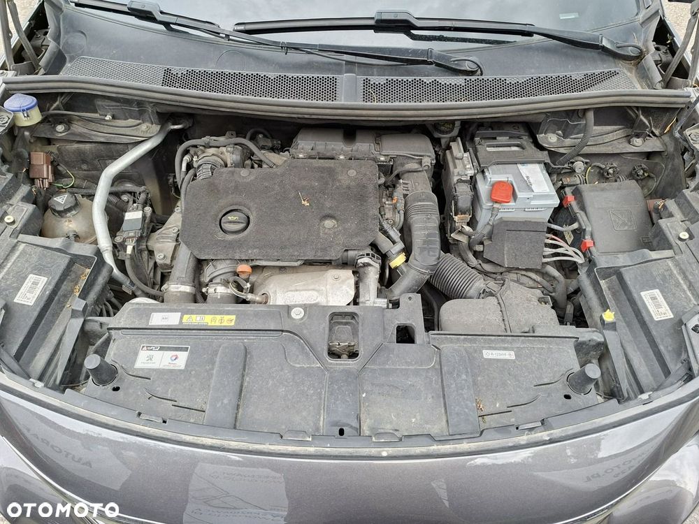 Peugeot 5008 BlueHDi 130 EAT8 Allure - 35