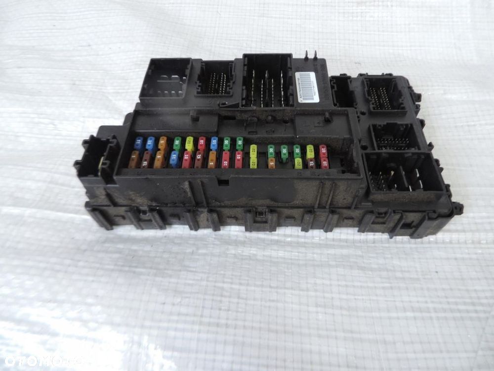 Ford Mondeo Mk5 Skrzynka Bezpieczników BSI FU5T-15604-DFB - 2