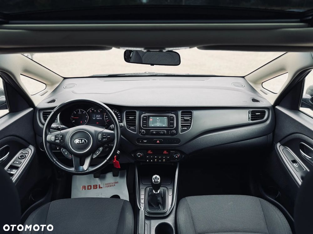Kia Carens 1.7 CRDi M - 22