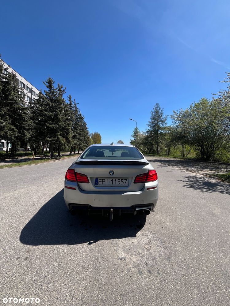 BMW Seria 5 520d - 15