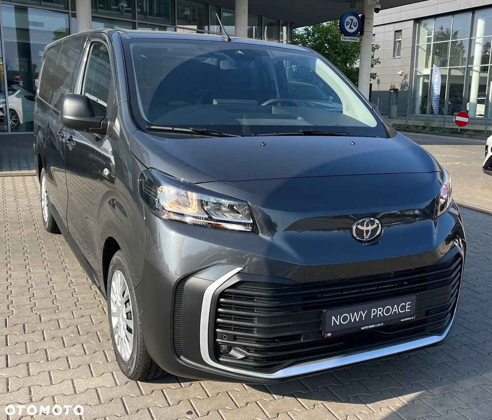 Toyota Proace - 1