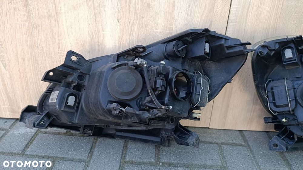 REFLEKTOR 2 LAMPY PRZÓD LEWA PRAWA EUROPA RENAULT CLIO III 3 8200261612 - 10