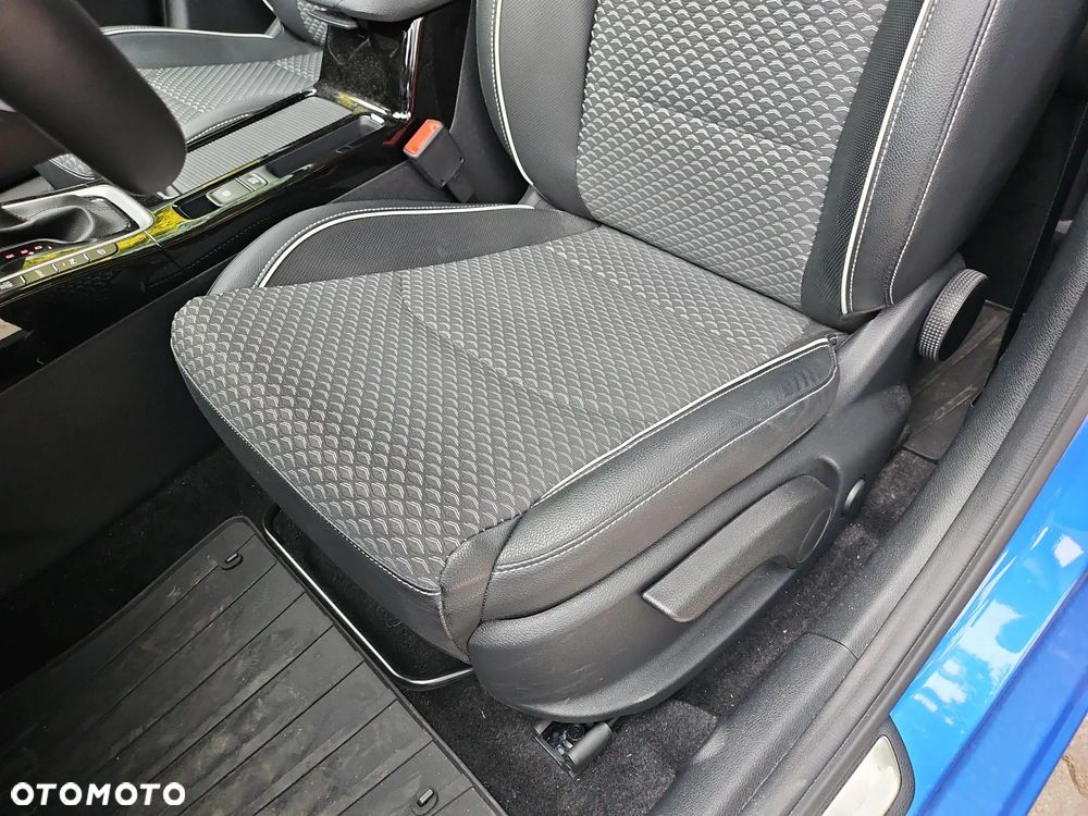 Kia Ceed 1.6 GDI PHEV Business Line DCT - 12
