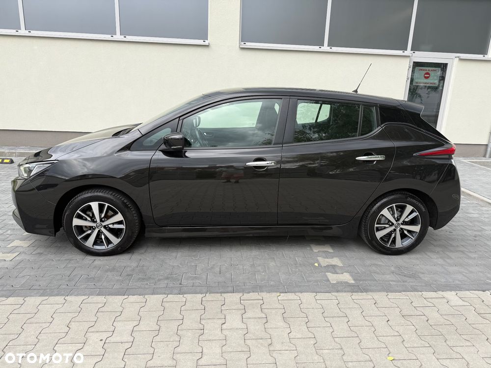 Nissan Leaf - 6