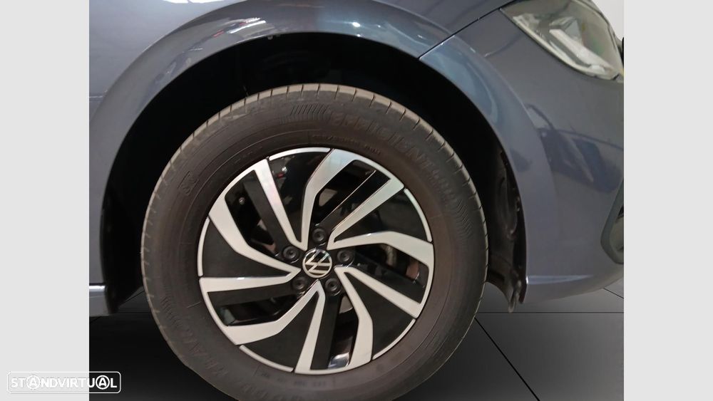 VW Polo 1.0 TSI Urban - 16