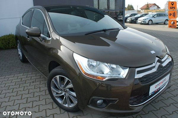 DS Automobiles DS 4