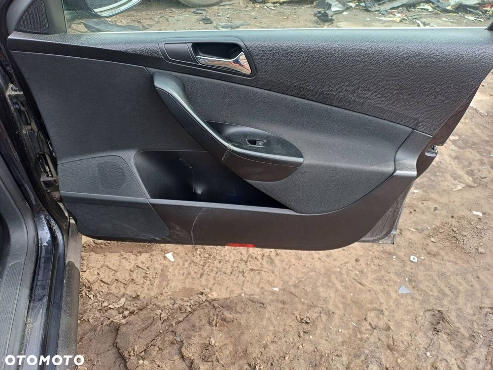 BOCZKI DRZWI KOMPLET VOLKSWAGEN PASSAT B6 KOMBI - 4