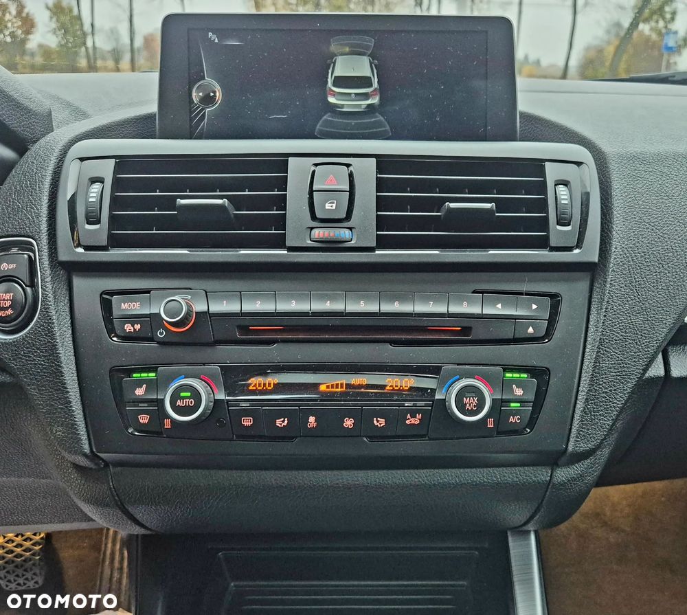 BMW Seria 1 118d - 21