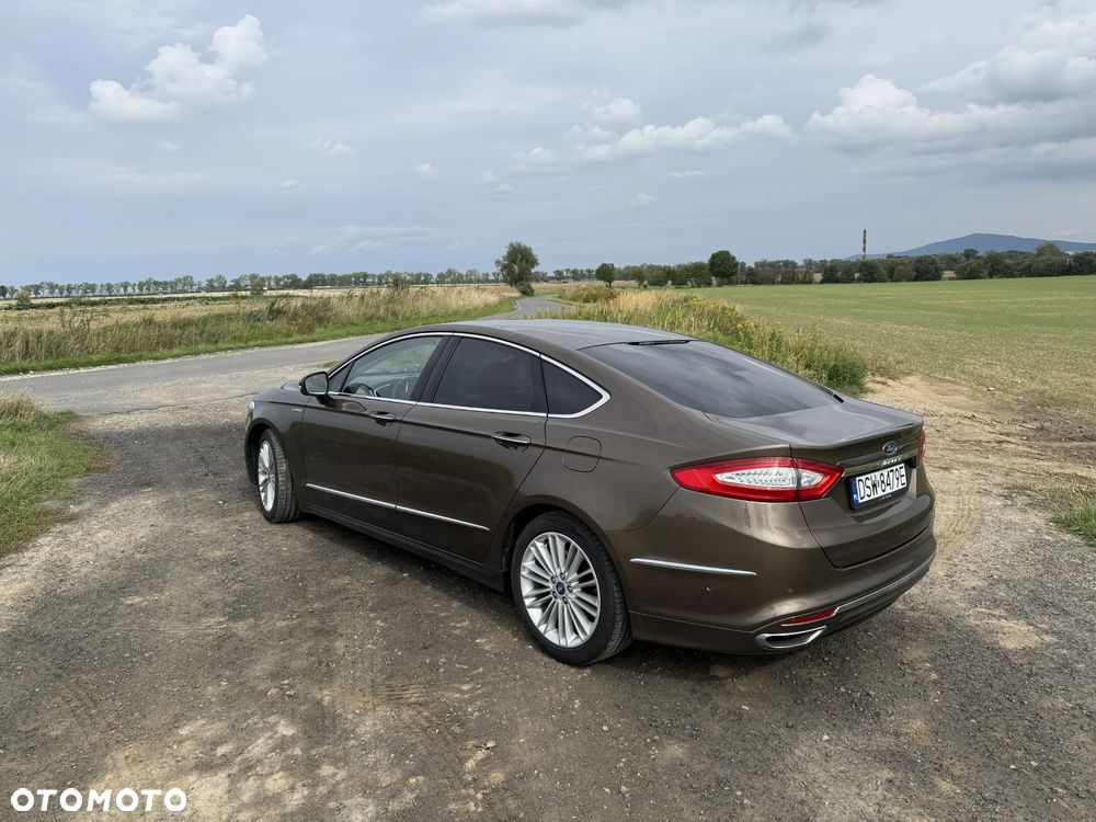 Ford Mondeo 2.0 TDCi STart-Stopp PowerShift-Aut Vignale - 4