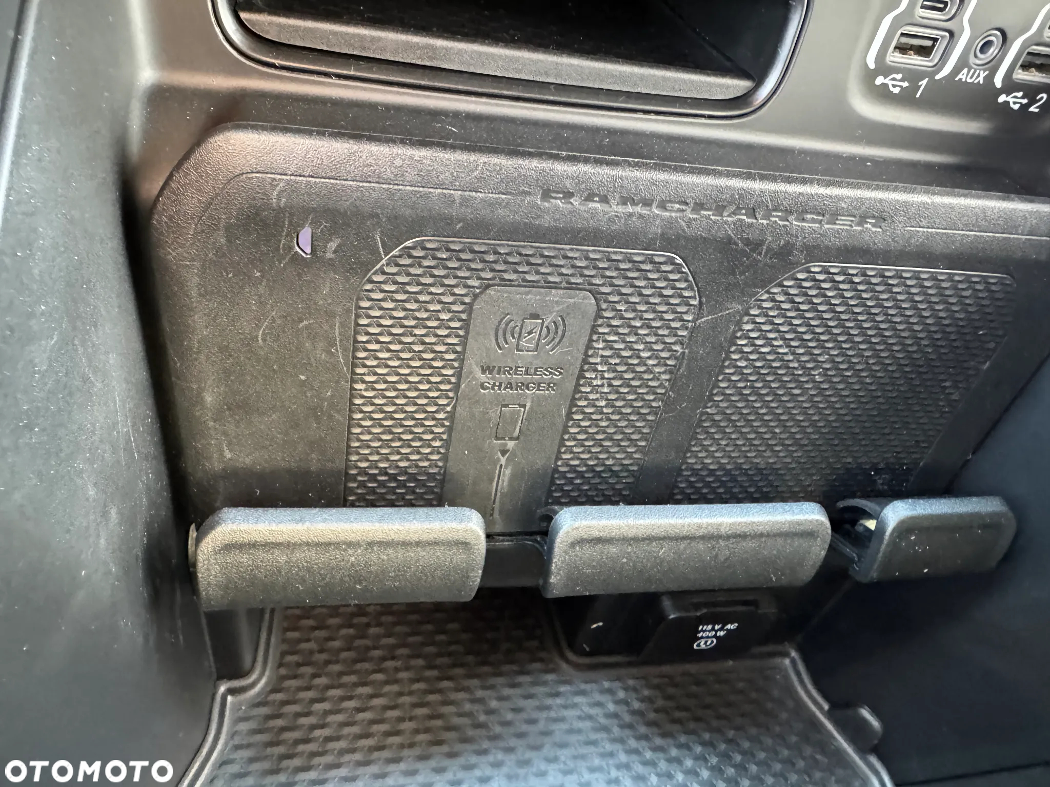 RAM 1500 Quad Cab Laramie - 31