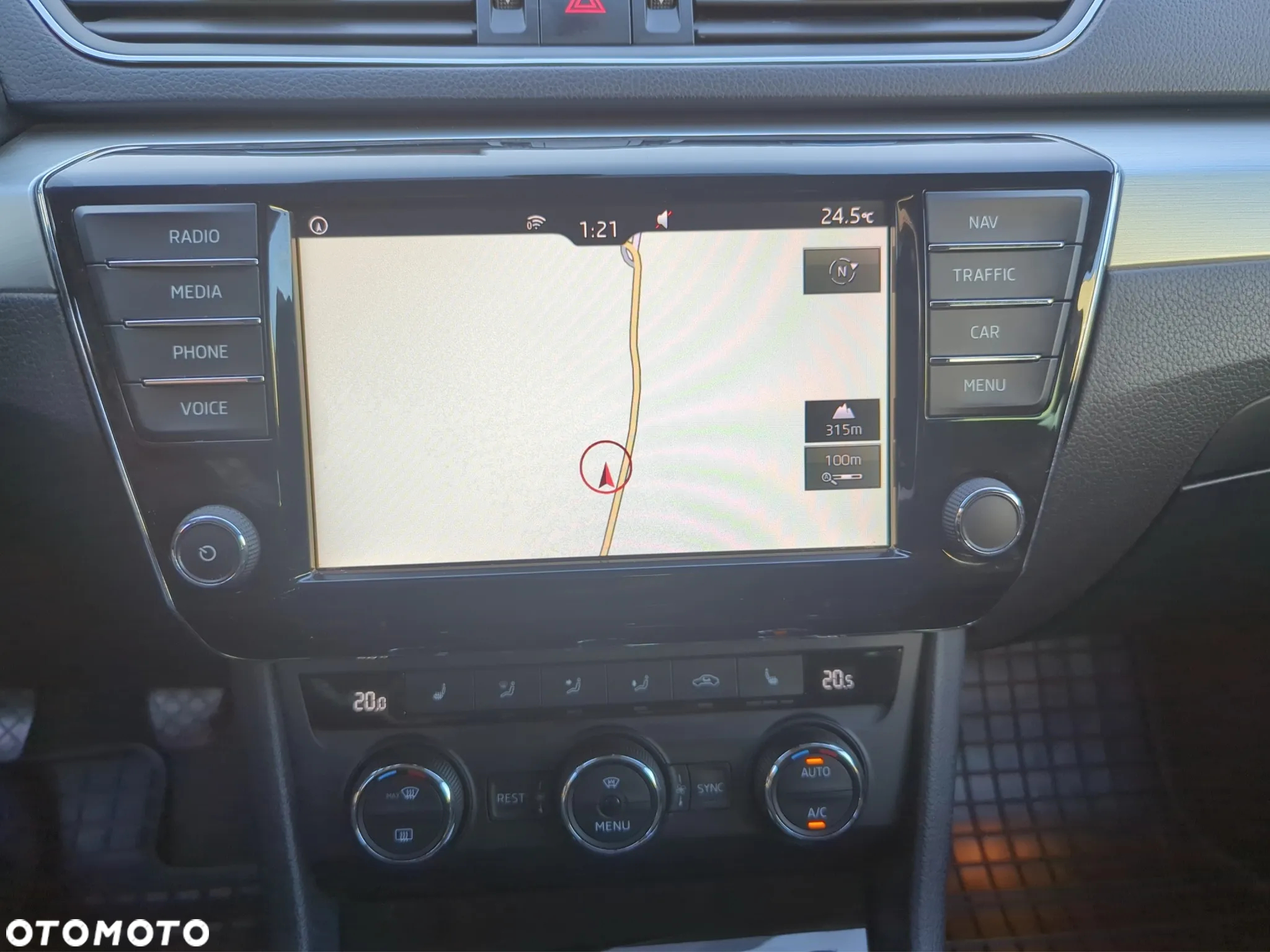 Skoda Superb Combi 1.6 TDI Ambition - 16