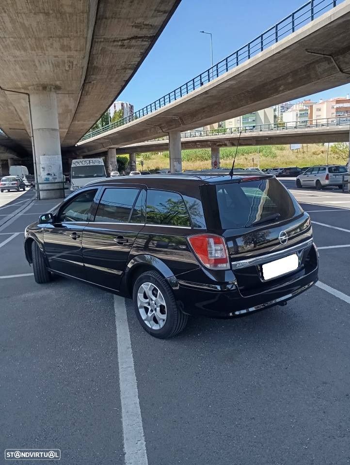 Opel Astra 1.7 CDTI Cosmo - 2