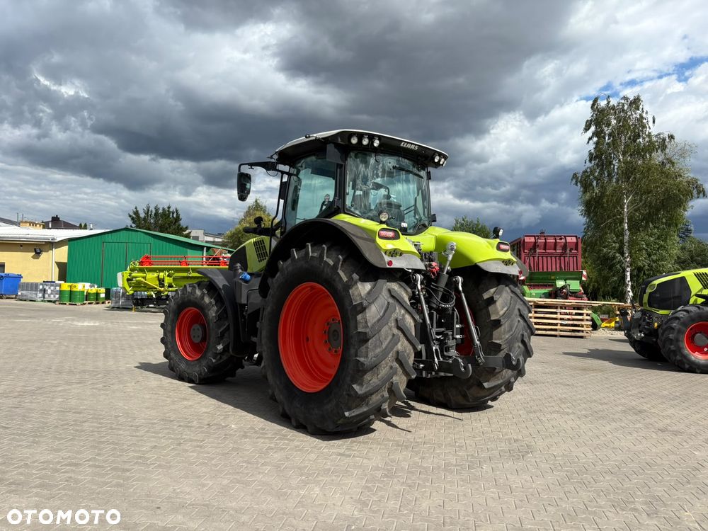 Claas AXION 830 CMATIC - 13