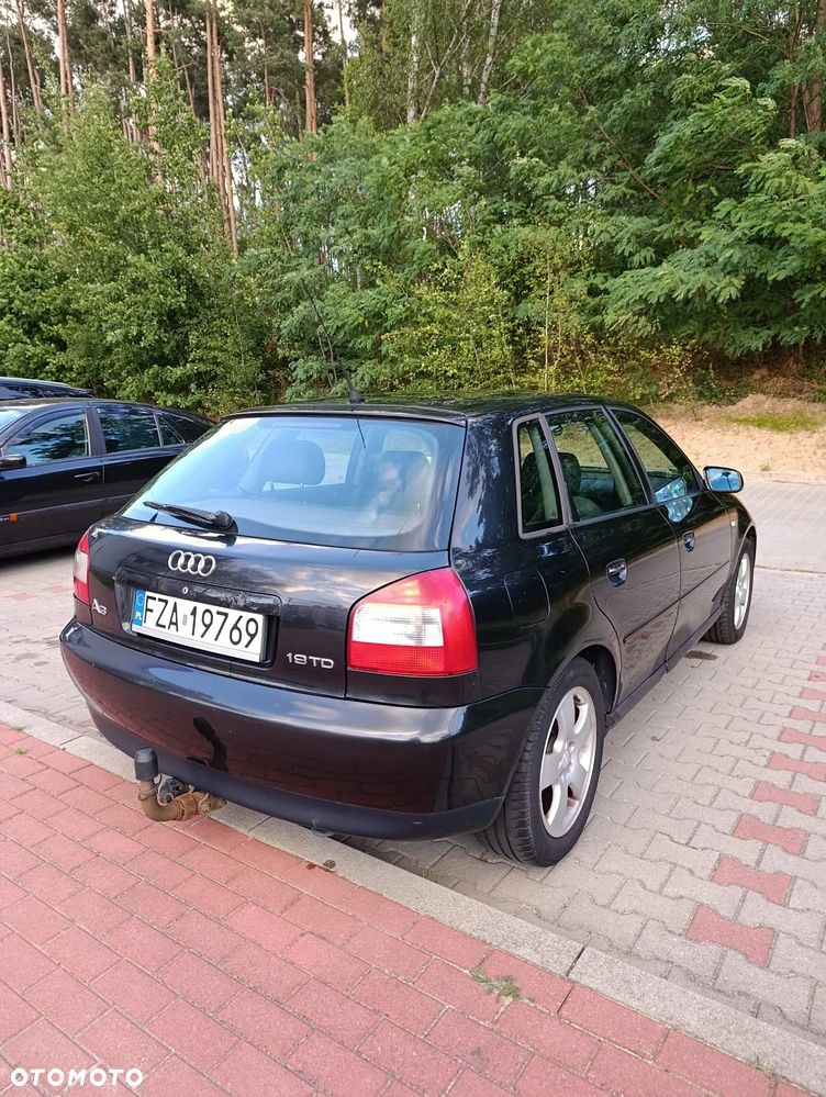 Audi A3 Sportback - 11