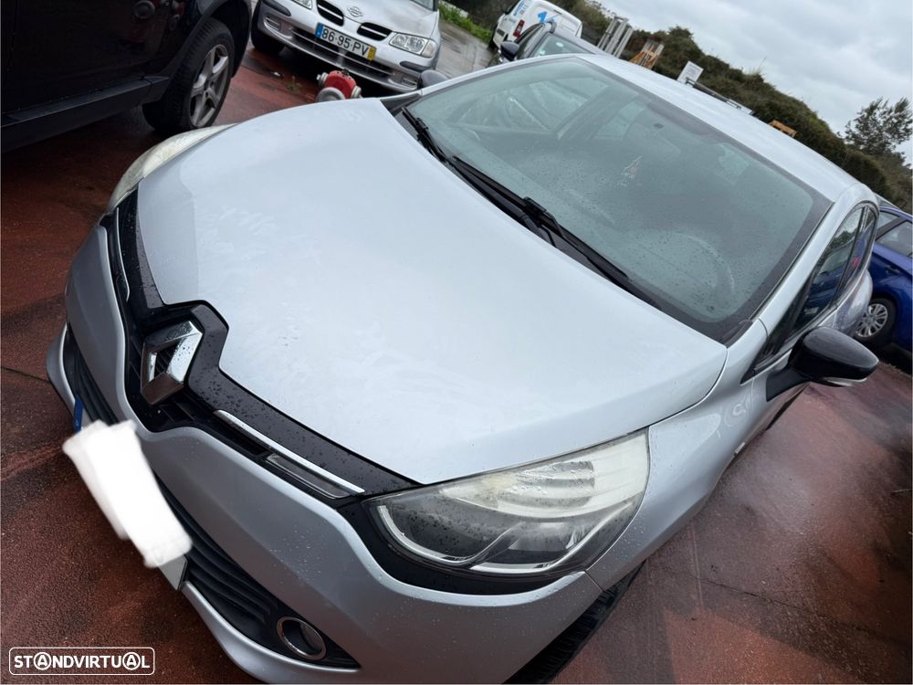 Renault Clio 4 Para peças , Motor avariado - 1