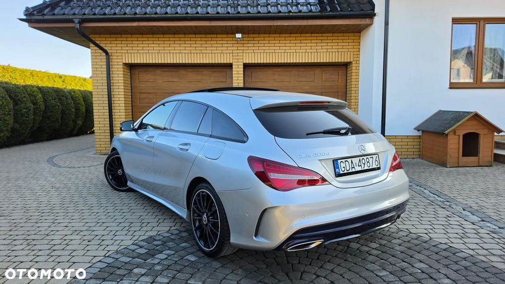 Mercedes-Benz CLA 200 d 7G-DCT AMG Line - 3