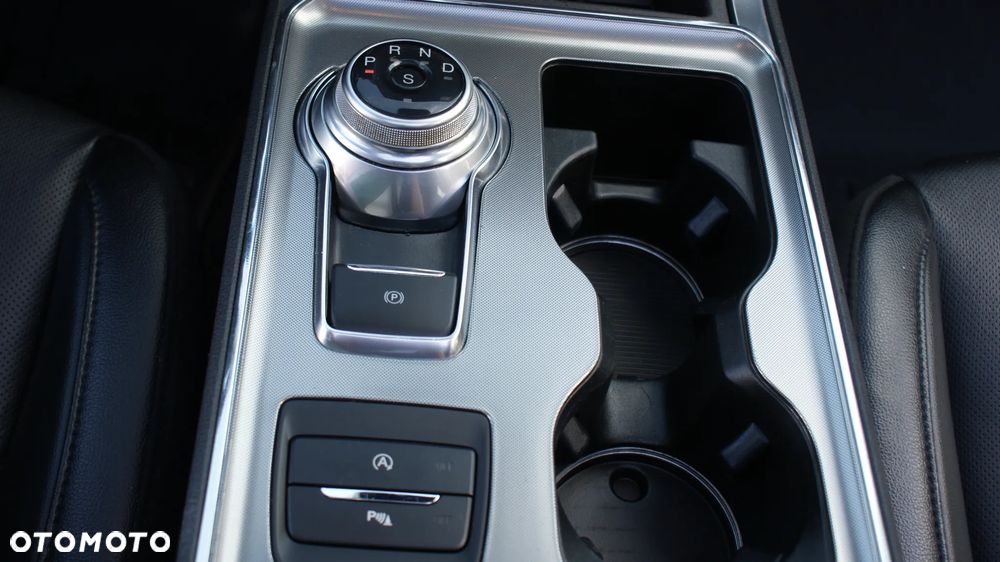 Ford Edge - 15