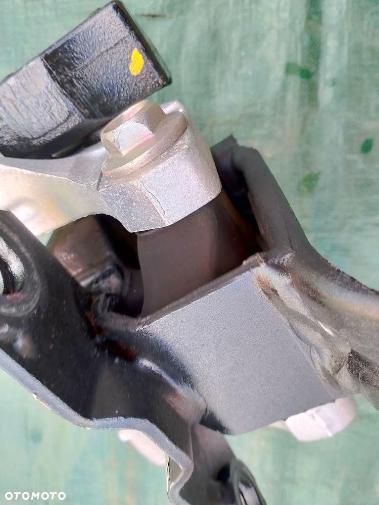 Mazda 2 DJ 1.5 Benzyna Poduszka Łapa Skrzyni silnika 2015 - 5