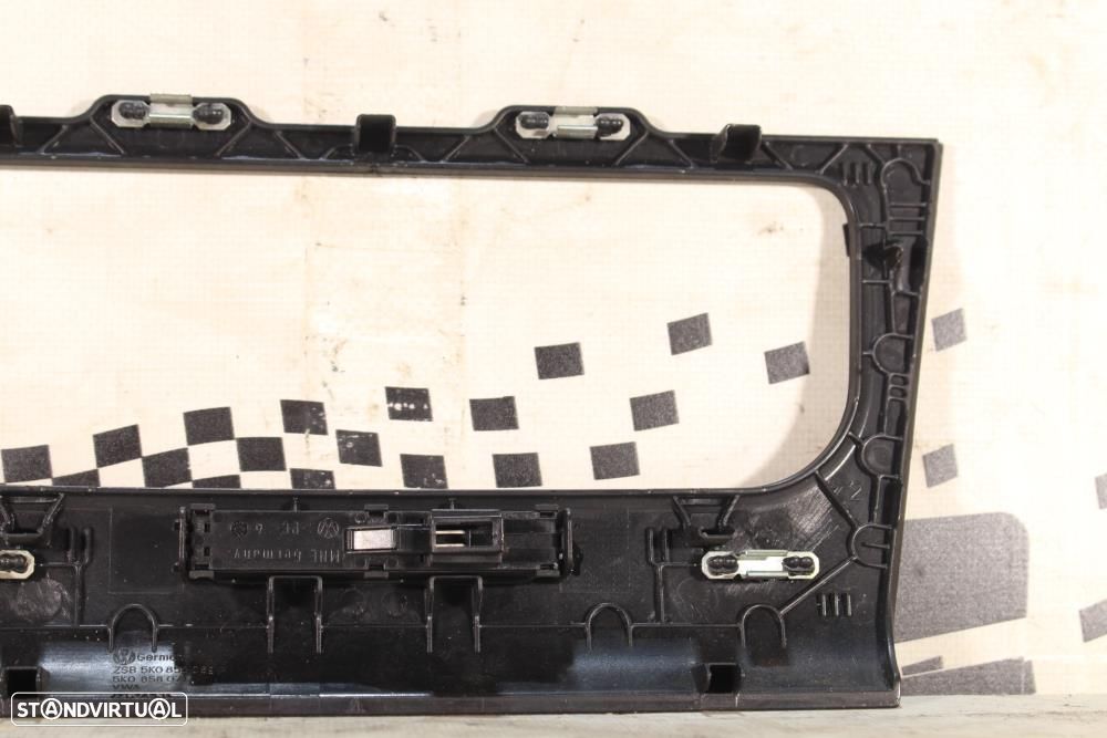 Aro / Friso Volkswagen Golf Vi (5K1)  5K0858069p / 5K0858071m - 6