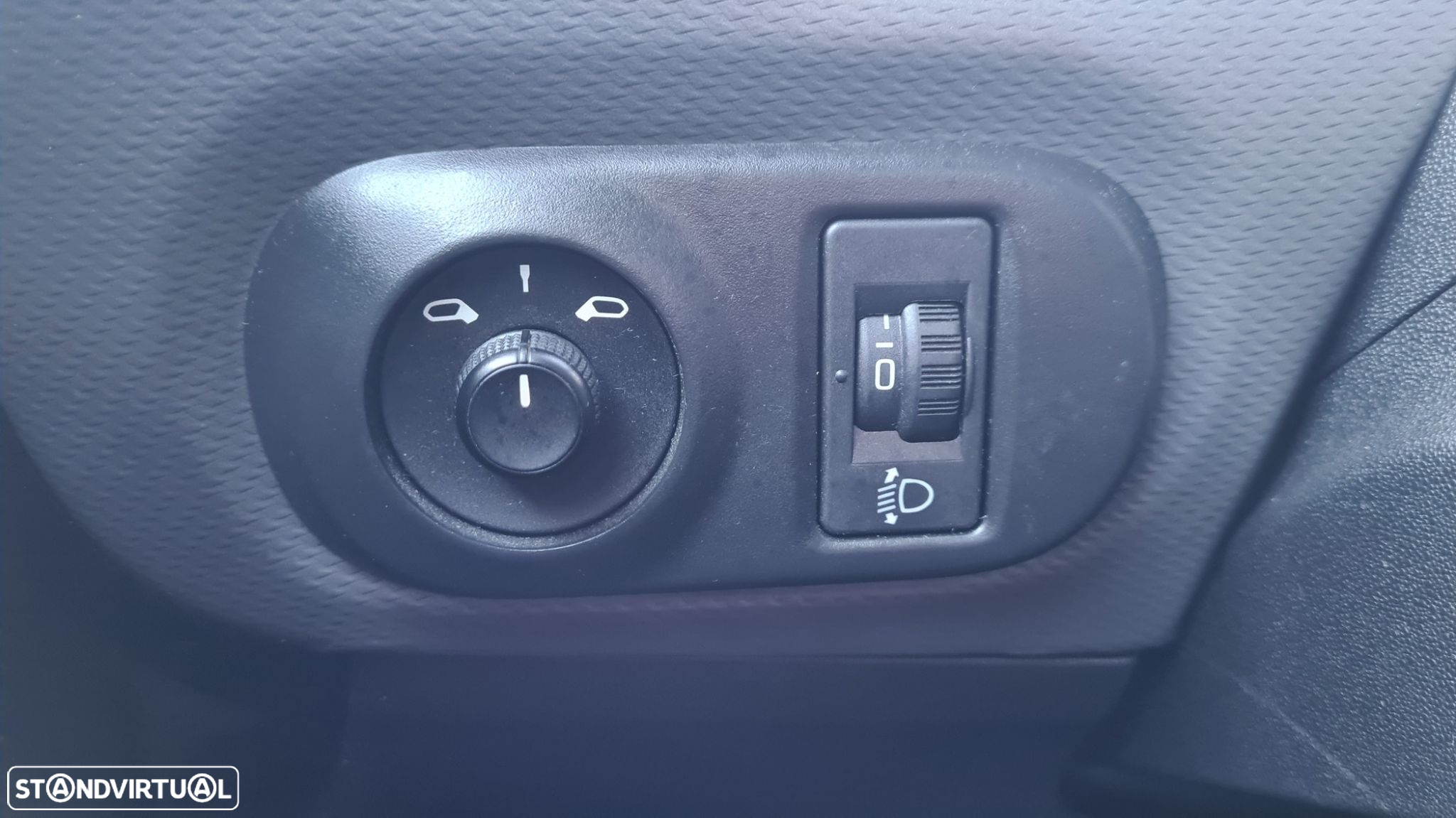 Citroën C4 Cactus - 11