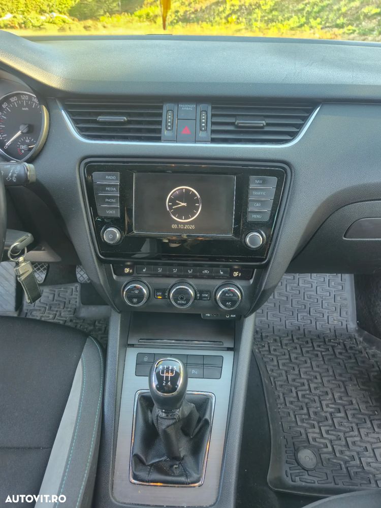 Skoda Octavia - 3