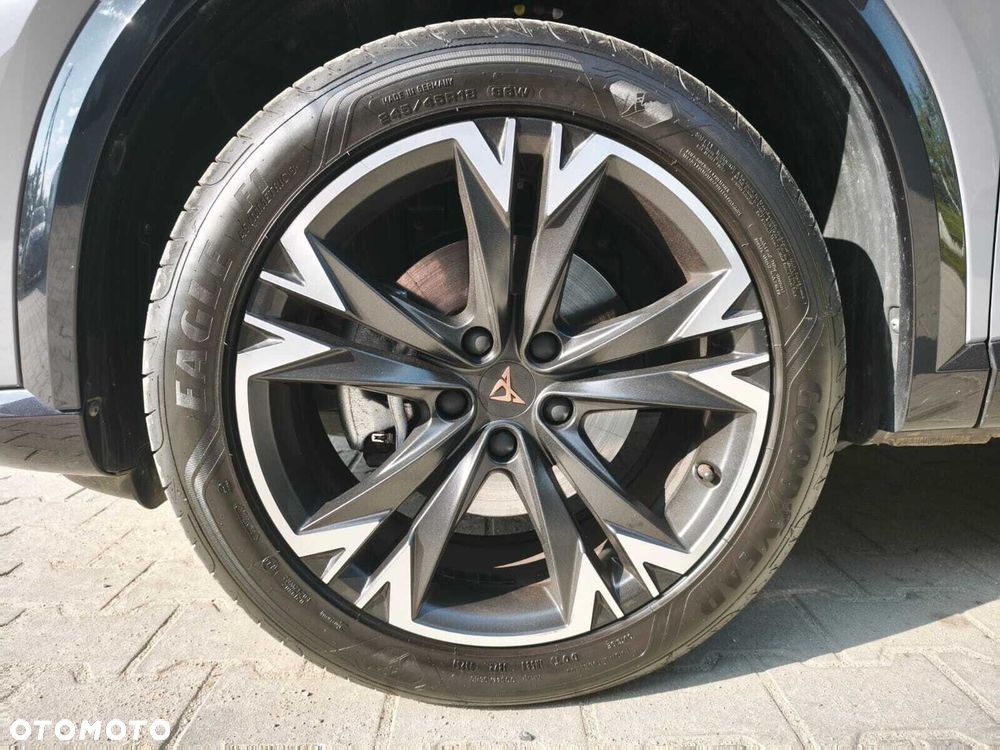 Cupra Formentor 1.5 eTSI mHEV DSG - 40