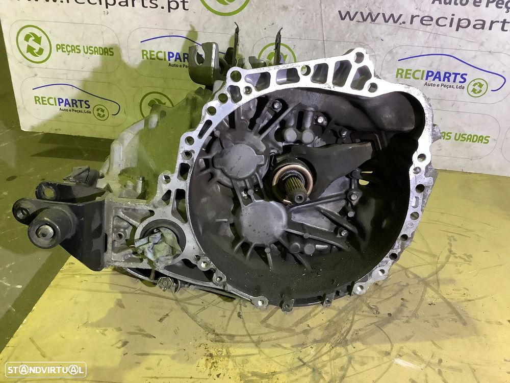 Caixa de velocidades Toyota Verso 2.0 D4D - 1