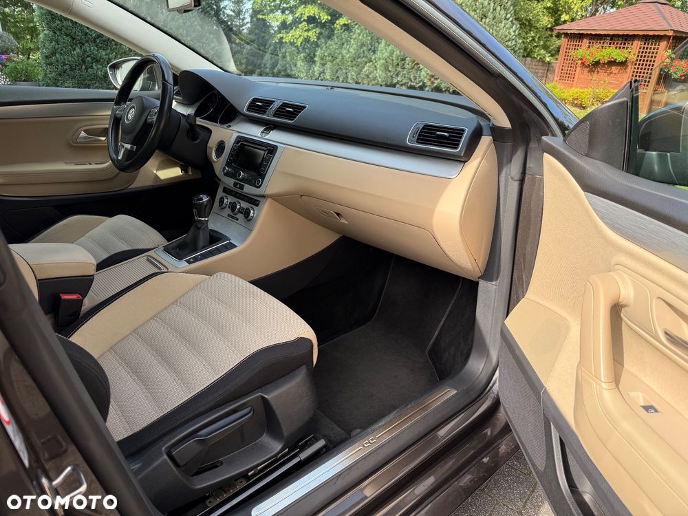 Volkswagen CC - 8