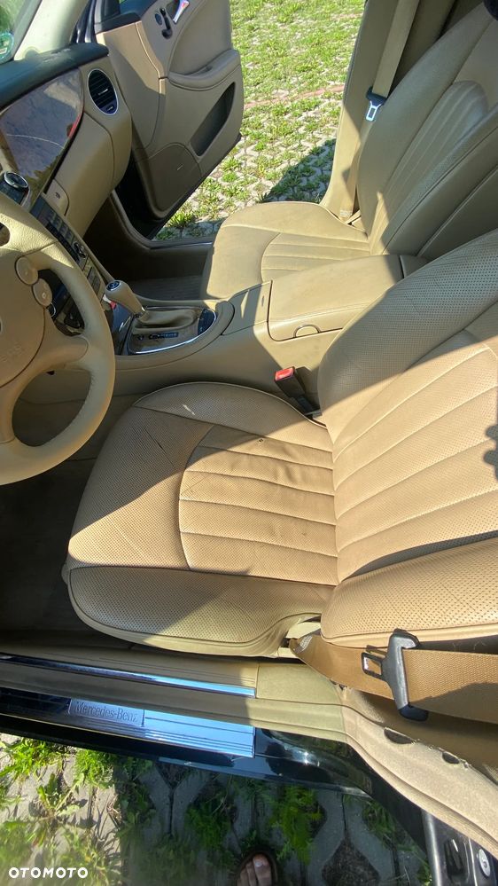 Mercedes-Benz CLS 350 CGI - 36