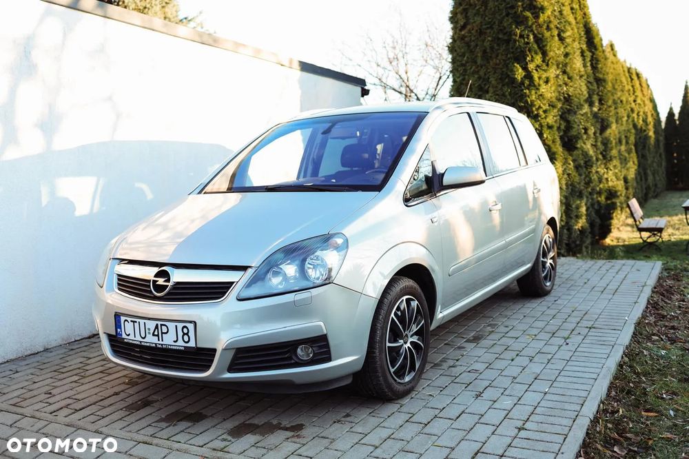 Opel Zafira 1.8 16V Elegance - 3