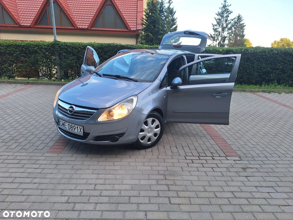 Opel Corsa 1.2 16V Cosmo - 3