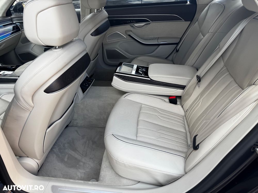 Audi A8 3.0 50 TDI quattro Tiptronic - 5