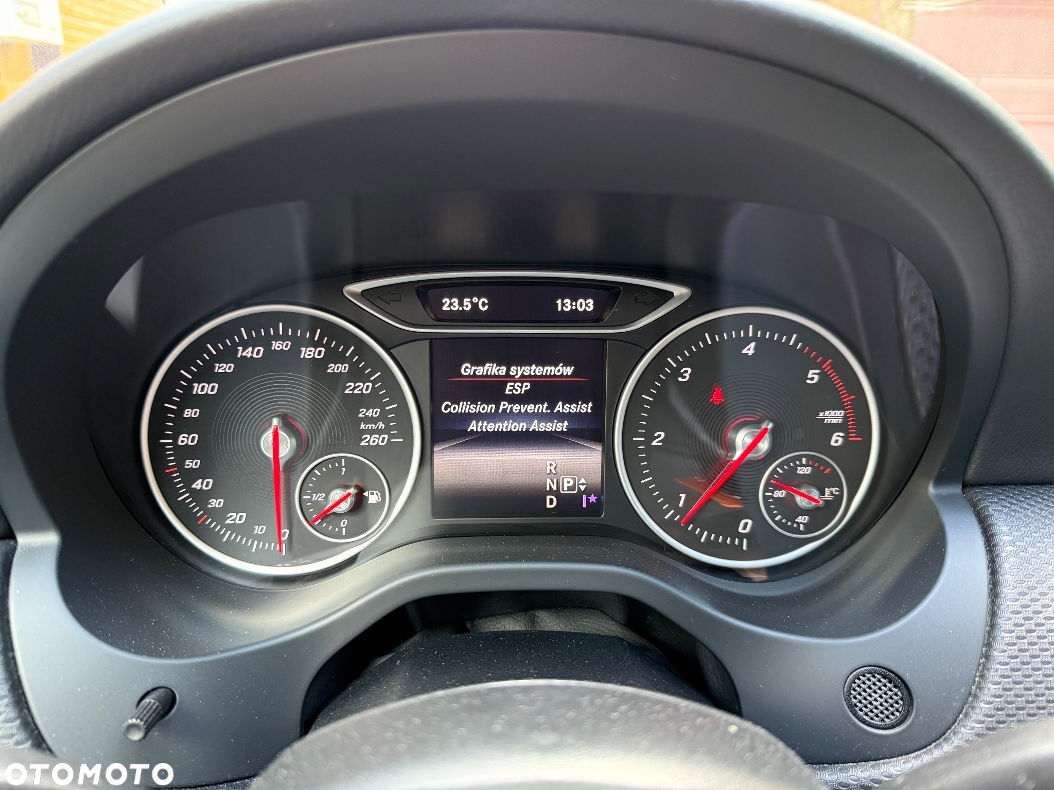Mercedes-Benz Klasa A 180 CDI 7G-DCT AMG Line - 28