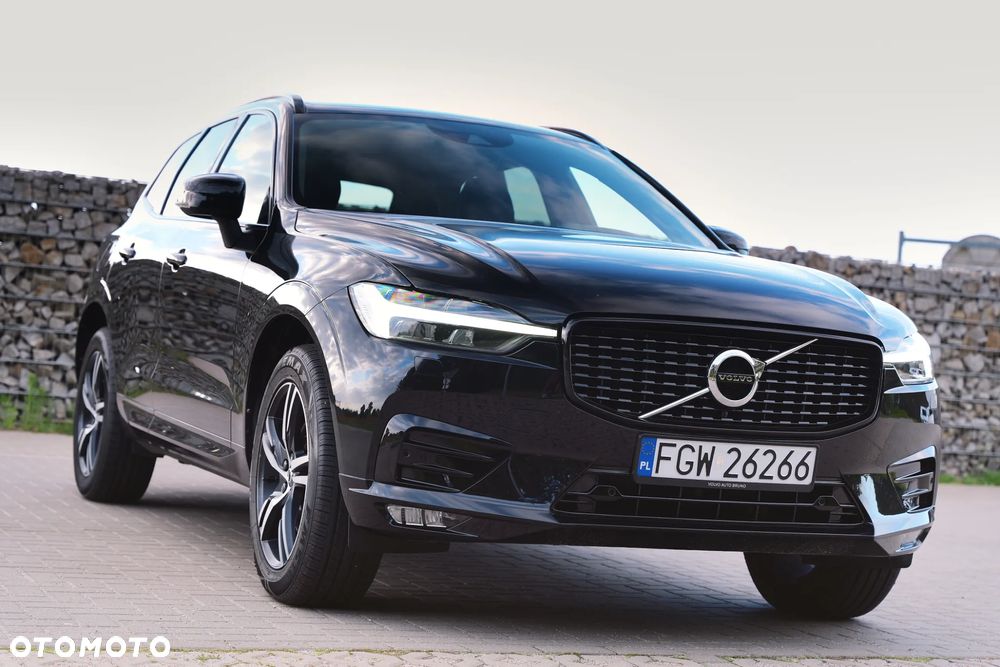 Volvo XC 60 B5 D AWD R-Design - 10