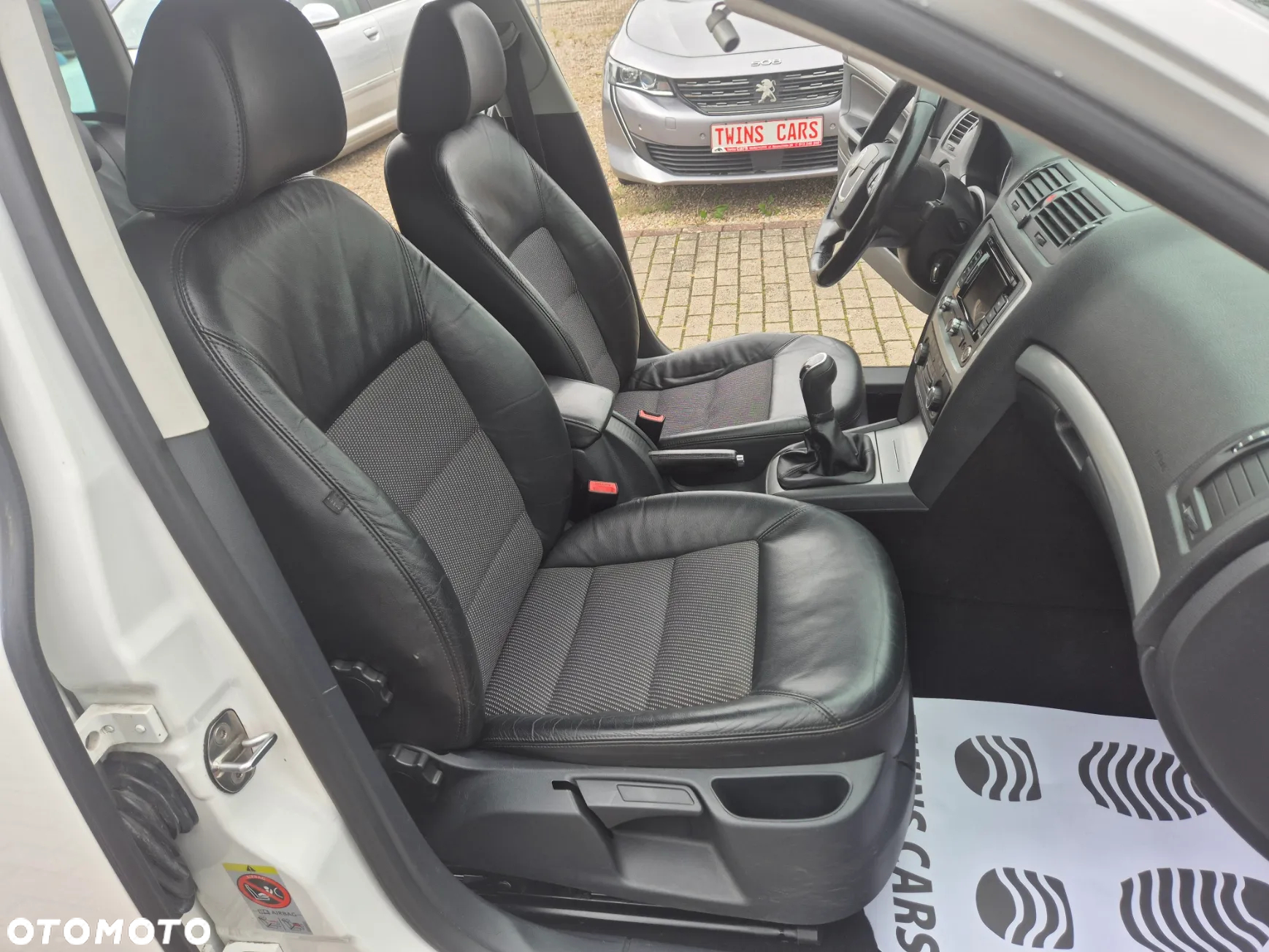Skoda Octavia 2.0 TDI DPF Ambition - 14