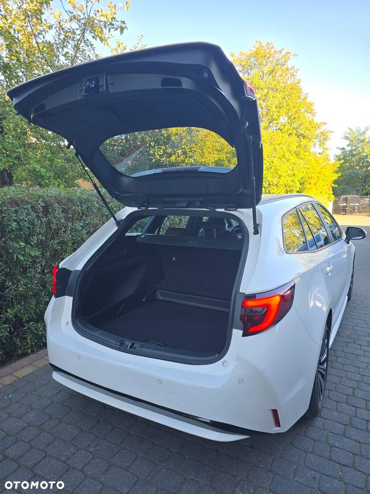 Toyota Corolla 1.8 Hybrid Style - 9