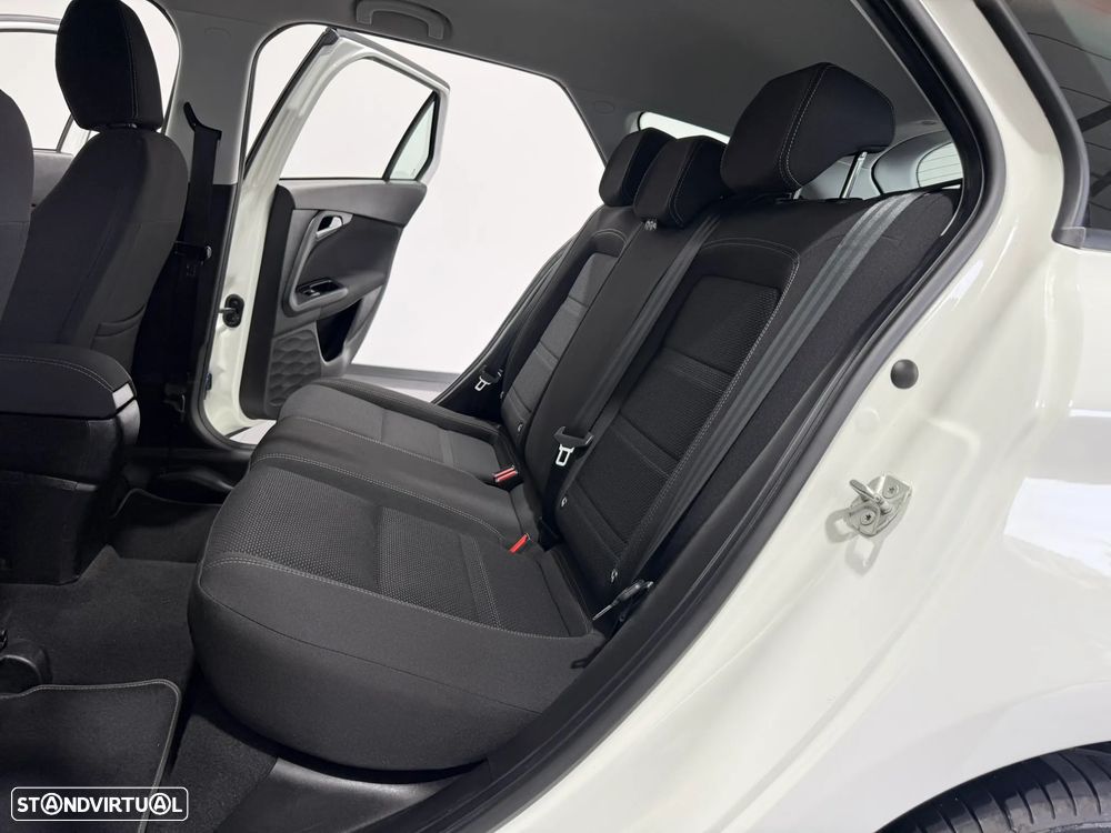 Fiat Tipo Station Wagon 1.3 M-Jet Lounge - 42